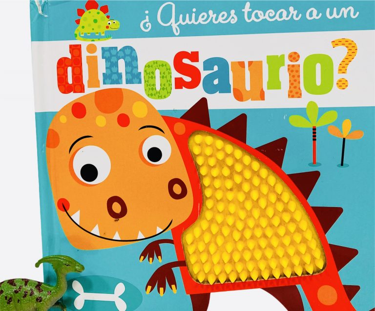 ¿Quieres tocar a un dinosaurio?