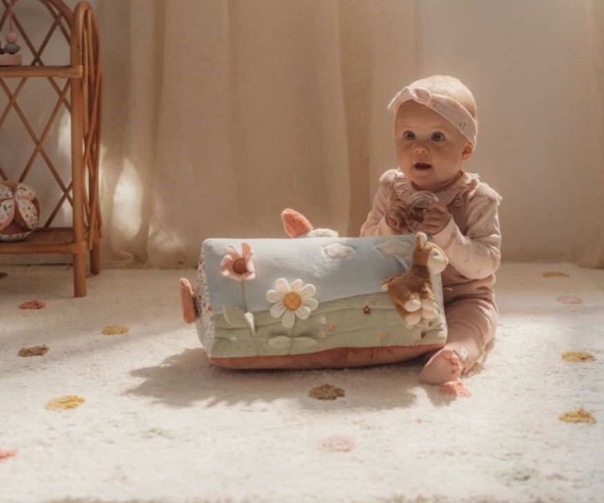 Cojín de actividades Fairy Garden - Little Dutch