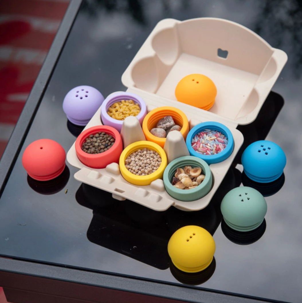 Huevos sensoriales arco iris