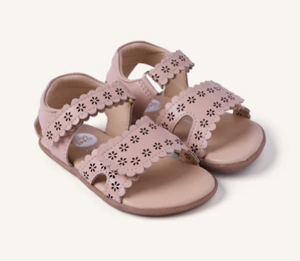 Sandalia piel calada kabati nude