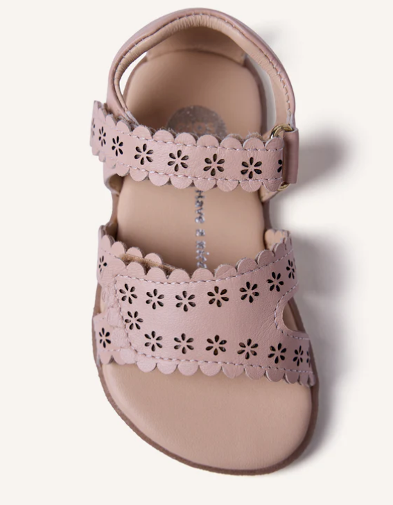 Sandalia piel calada kabati nude