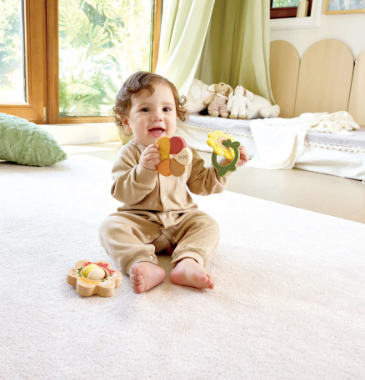 Sonajeros y Mordedores Artful Flowers - Hape