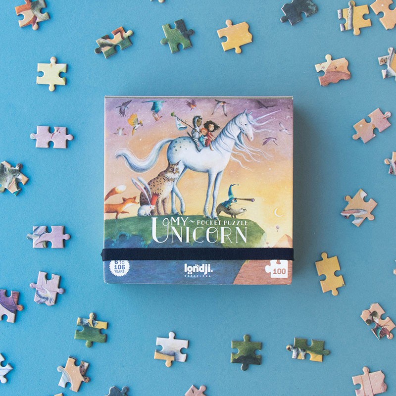 My unicorn puzzle pocket
