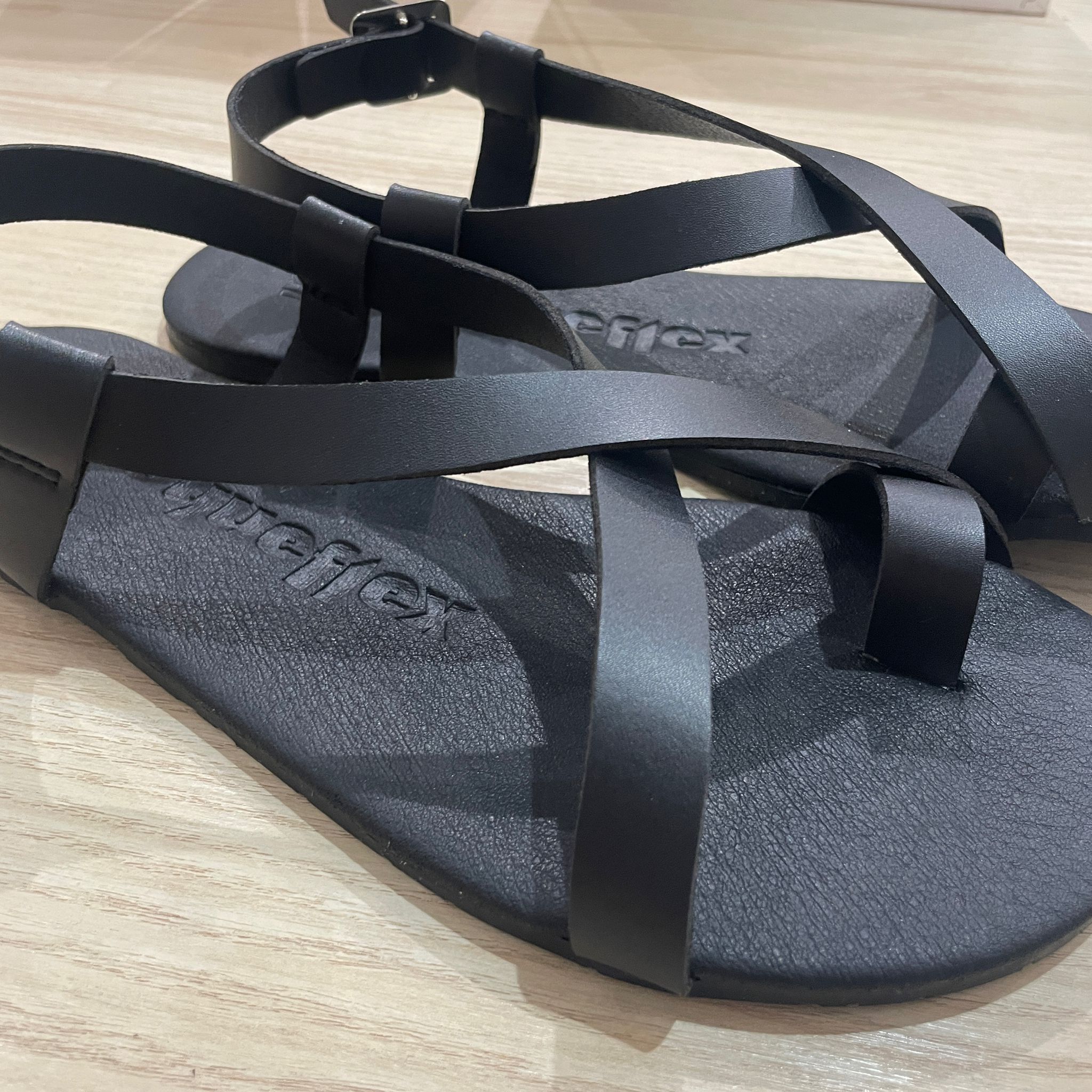 Sandalias Barefoot Respetuosas Coqueflex Horssy negro