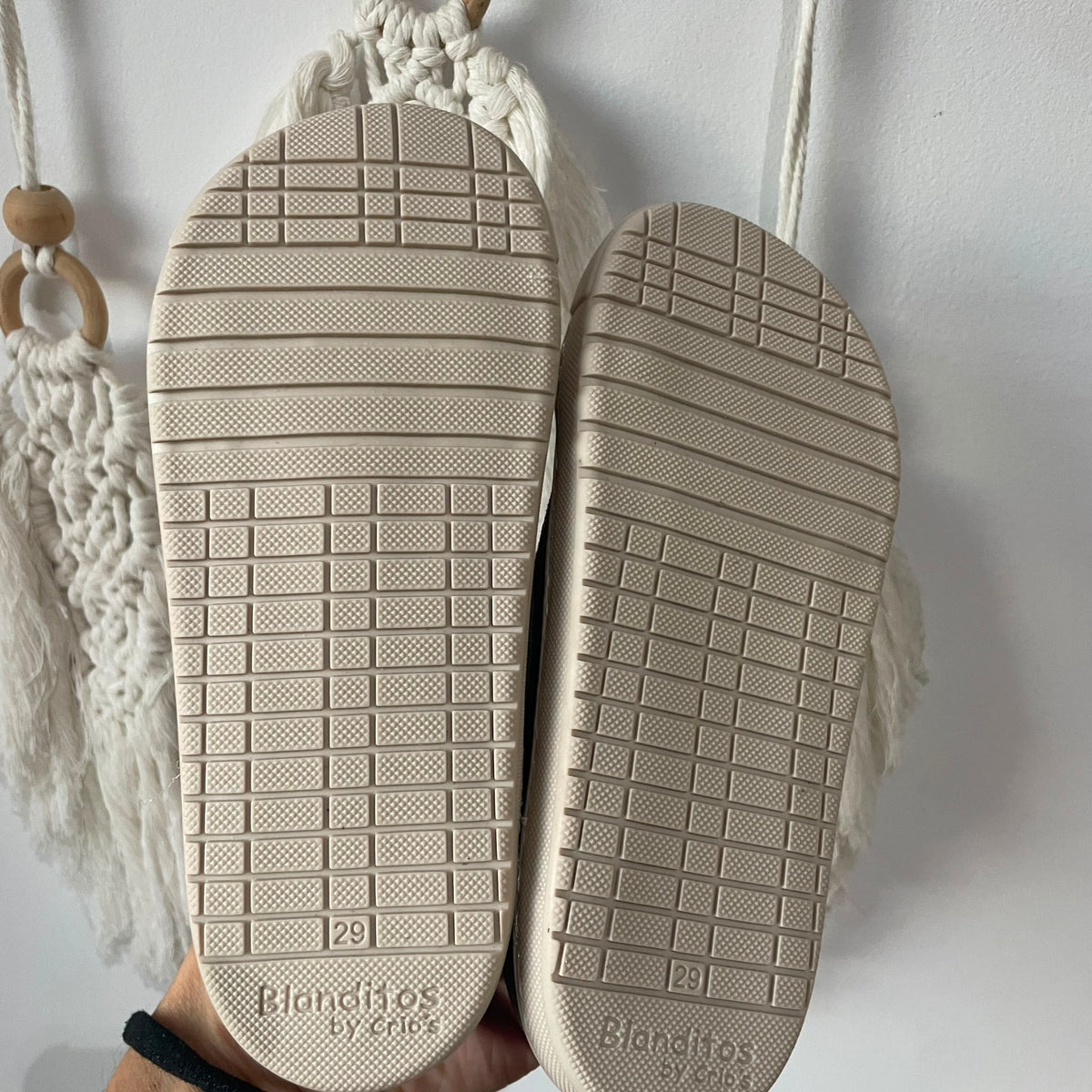 Blanditos Zapatillas grises (liquidación)