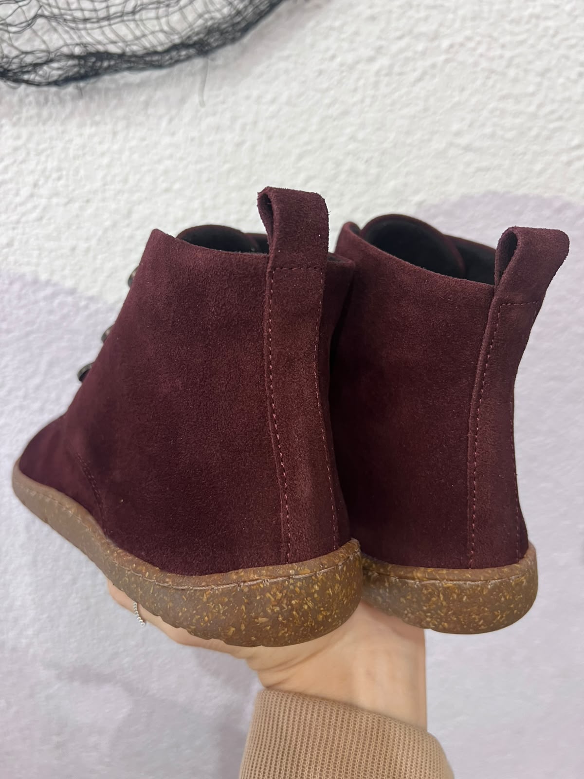 Vivant - Botín Chelsea Barefoot serraje burdeos