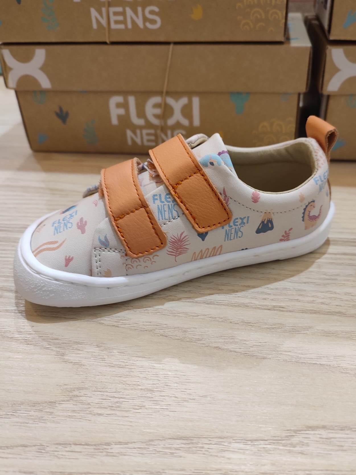 Deportiva Butter Orange – FlexiNens