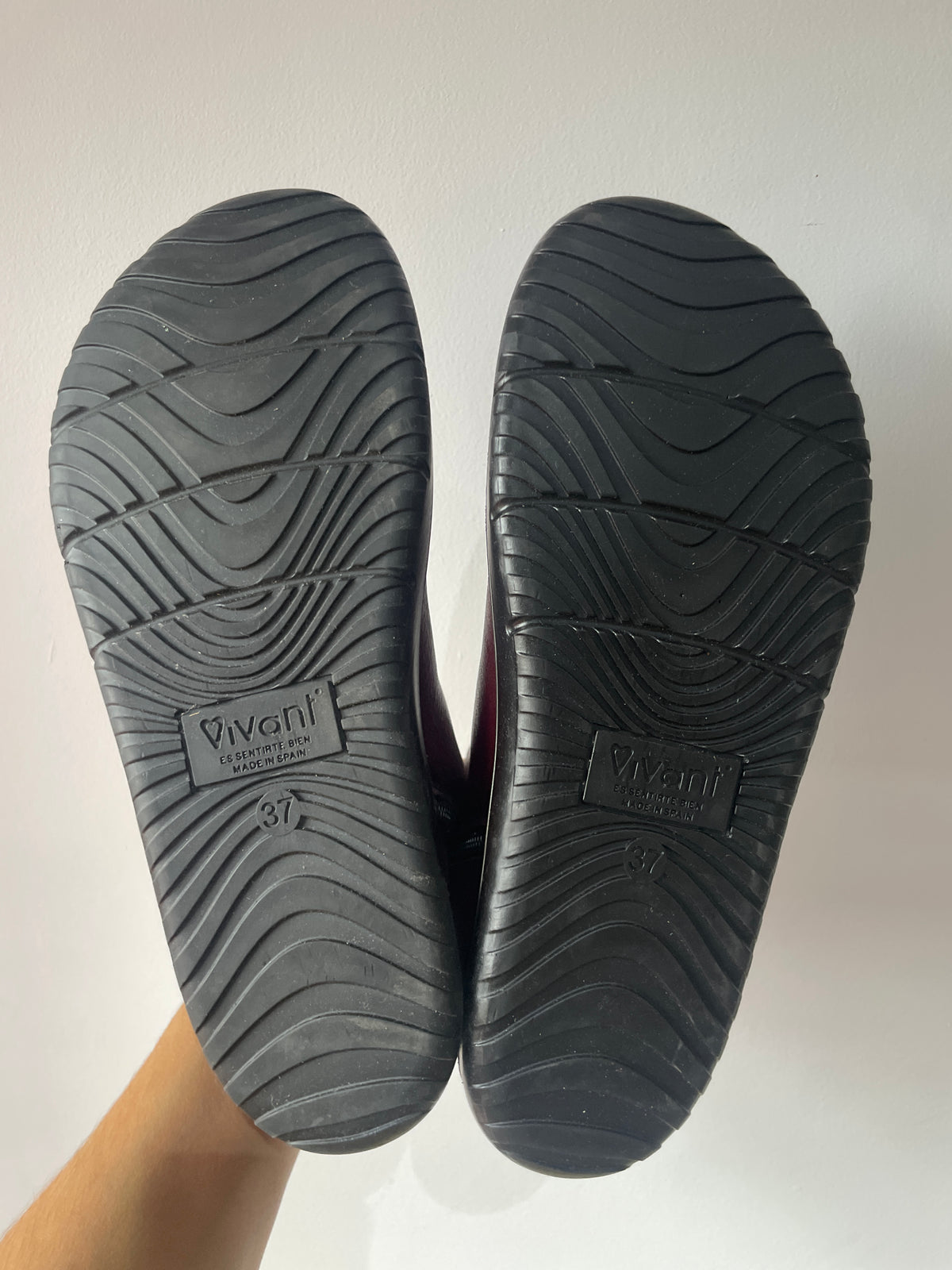 Vivant - Botín Chelsea Barefoot Serraje Marrón Oscuro