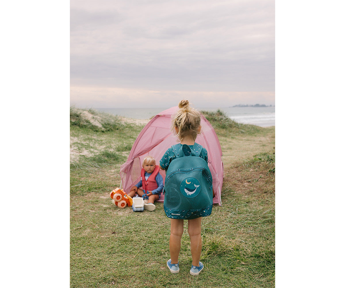 Mochila infantil antiarena Whale Teal