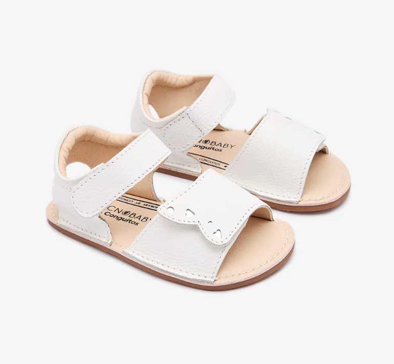 Conguitos - Sandalias Piel blanca corazones
