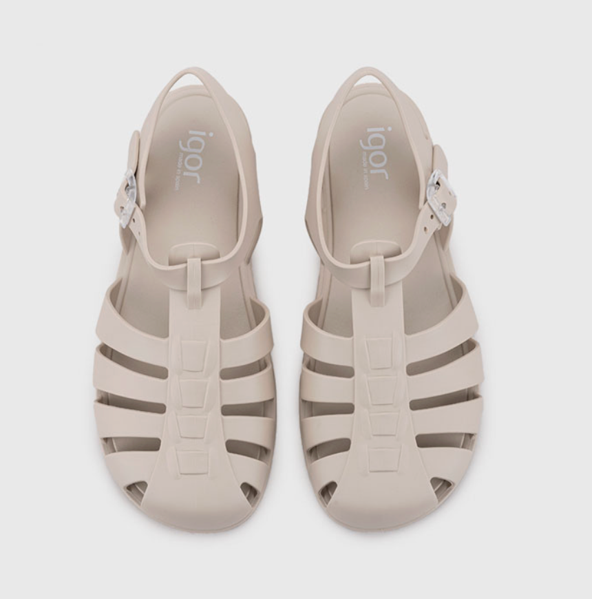 Cangrejera Barefoot Ura Sand