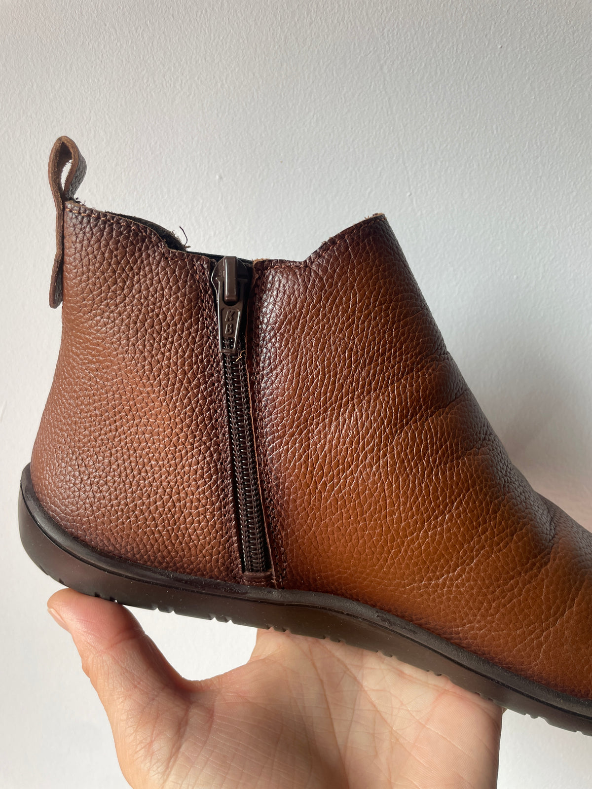 Vivant - Chelsea barefoot piel marrón