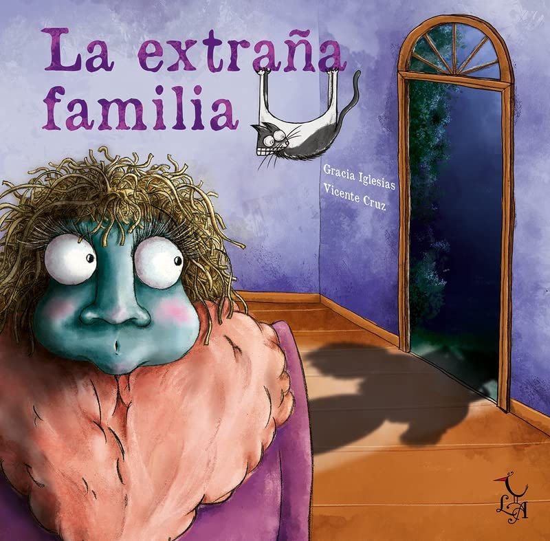 La-extrana-familia-thumbnail-2000x2000-80.jpeg