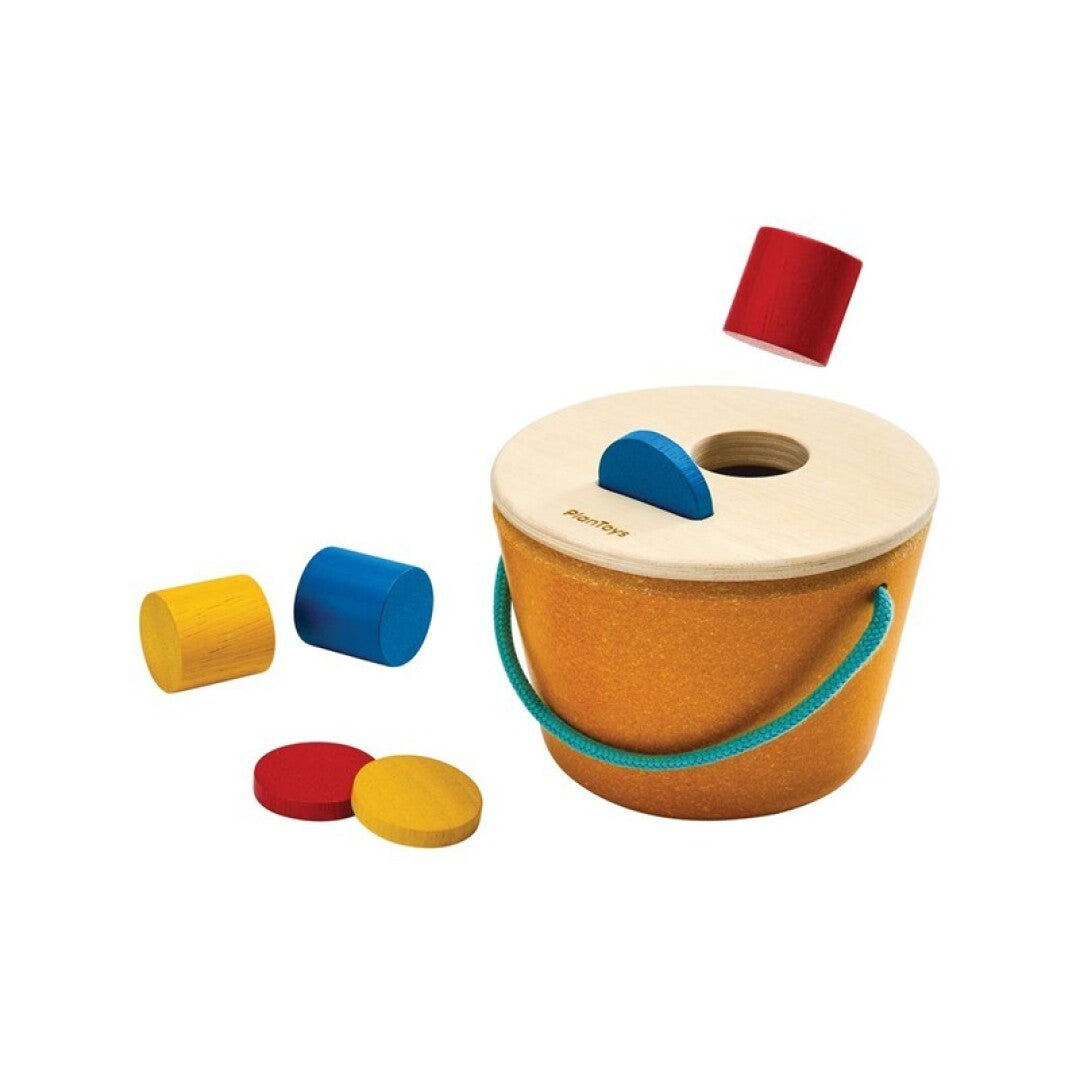 Cubo encajable Montessori de madera – PlanToys
