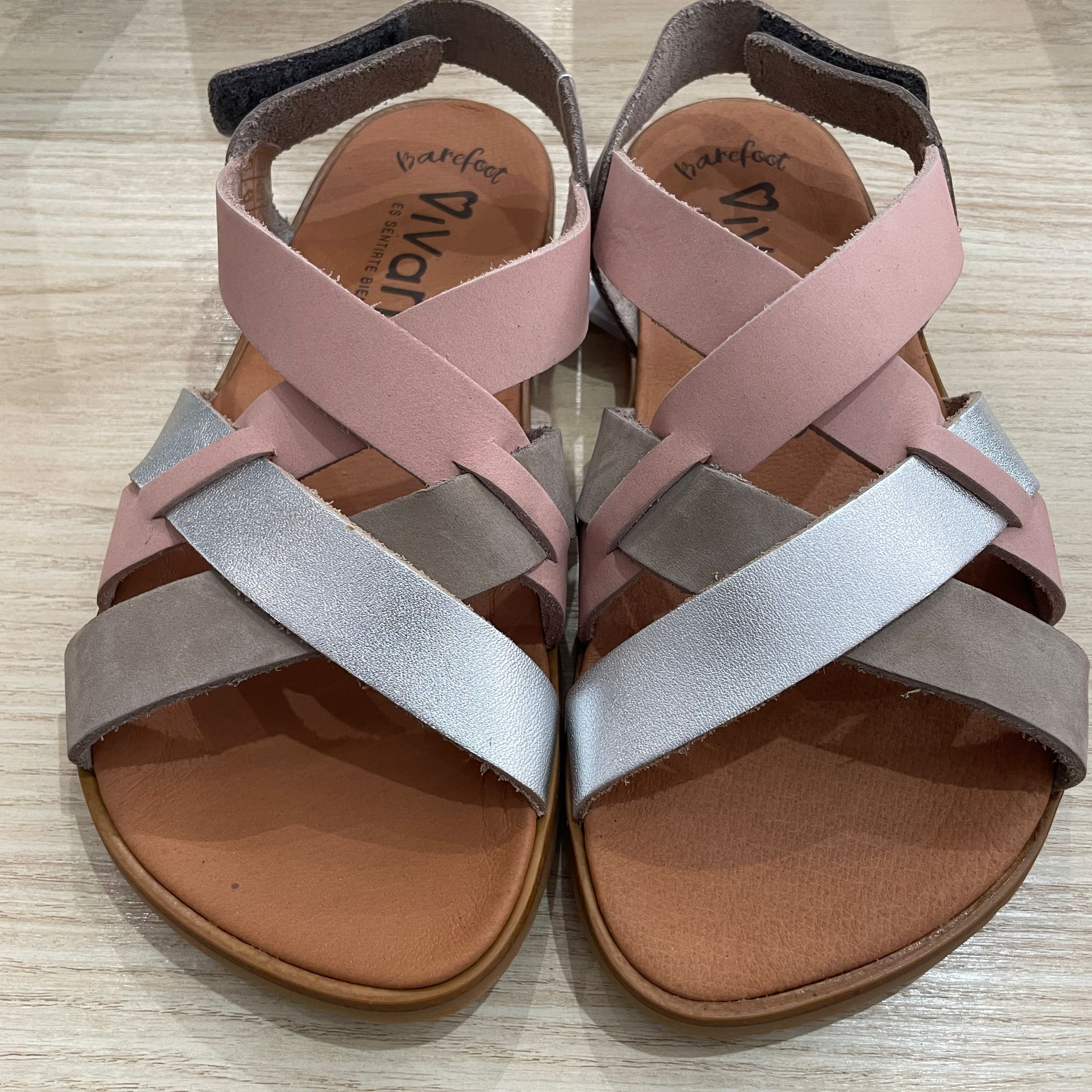 Sandalia barefoot Vivant Brisa gris/plata