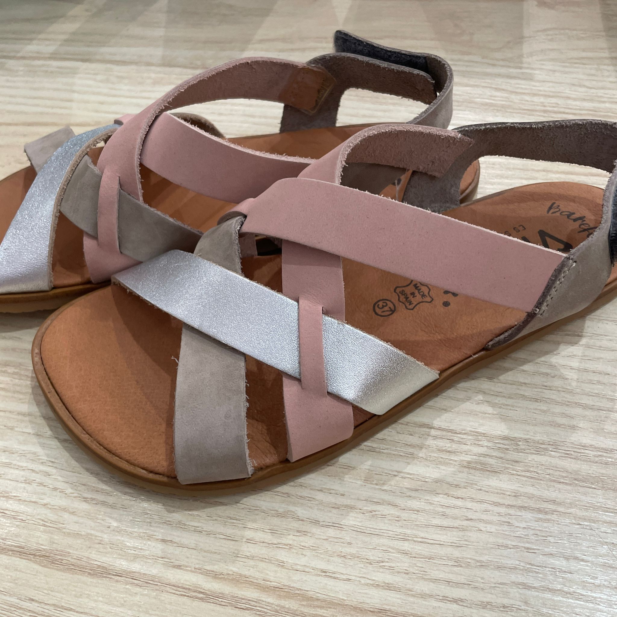 Sandalia barefoot Vivant Brisa gris/plata